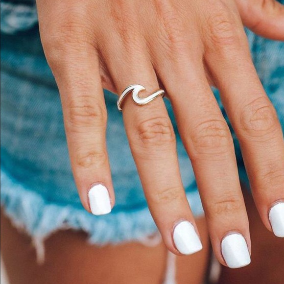 Wave ring - Picture 3 of 3